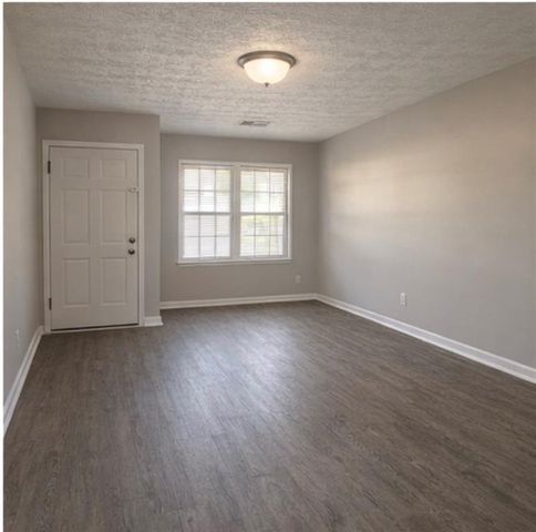 846 Wilson Circle SW, Marietta, GA 30064