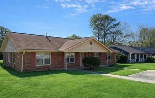 846 Wilson Circle SW, Marietta, GA 30064