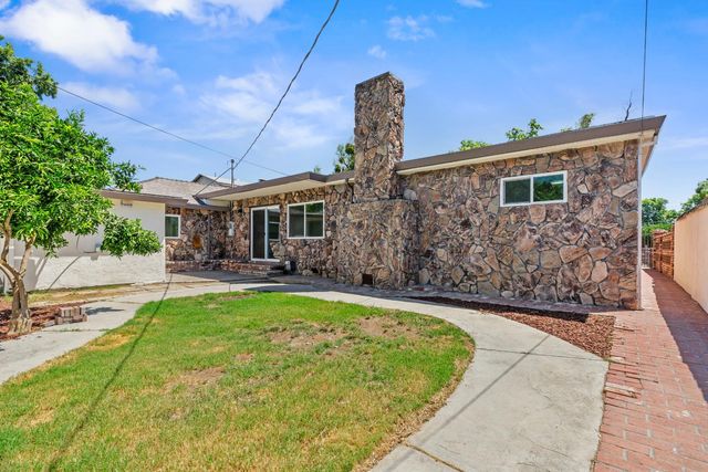 1611 Cameo Way, Modesto, CA 95350