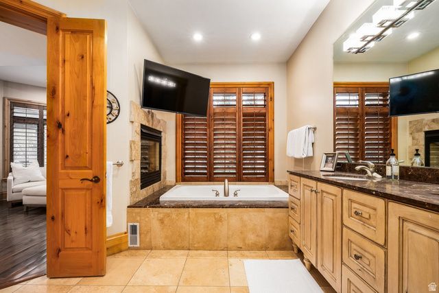 5083 S CLARENDEN PL, Holladay, UT 84117