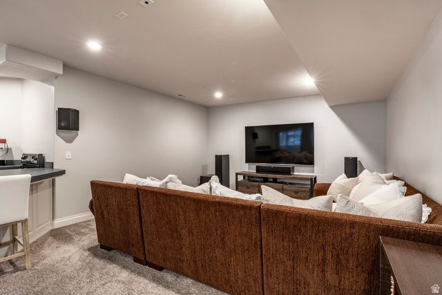 5083 S CLARENDEN PL, Holladay, UT 84117