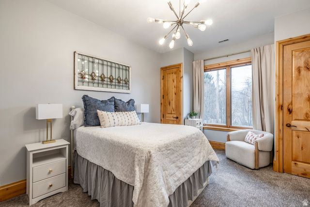 5083 S CLARENDEN PL, Holladay, UT 84117