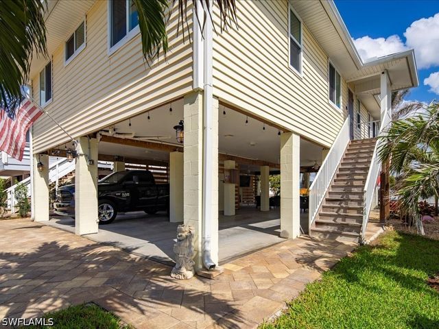 24550 Redfish ST, Bonita Springs, FL 34134