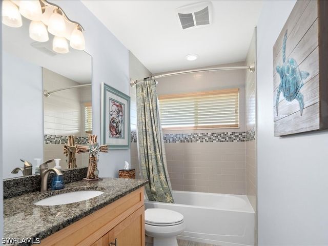 24550 Redfish ST, Bonita Springs, FL 34134