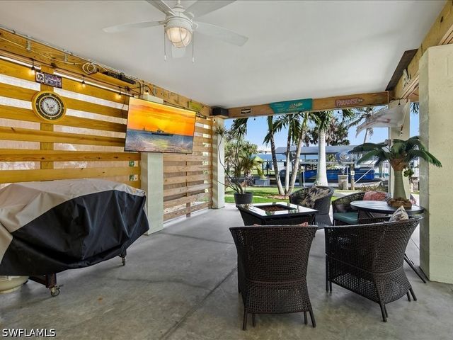 24550 Redfish ST, Bonita Springs, FL 34134