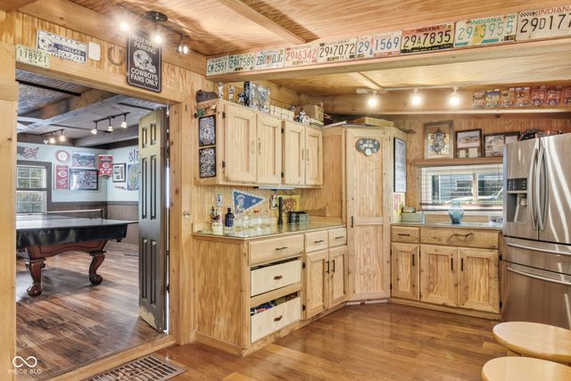 15412 Southeastern Parkway, Fishers, IN 46037