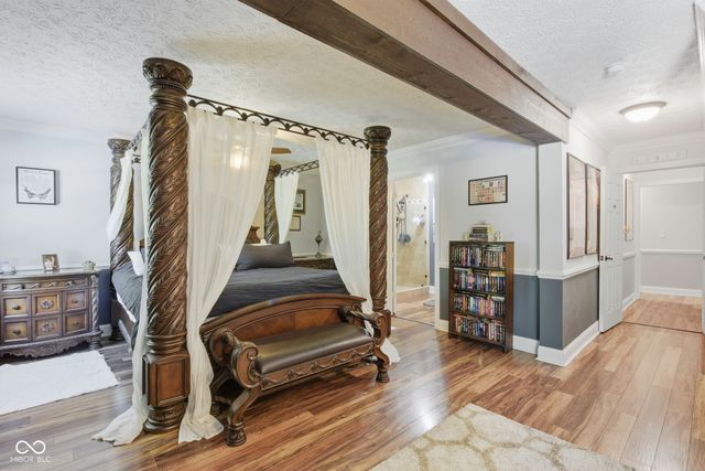 15412 Southeastern Parkway, Fishers, IN 46037