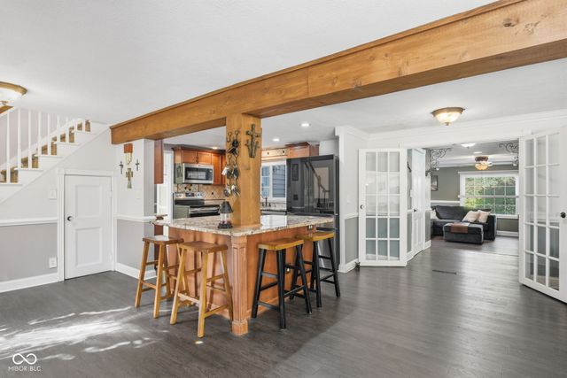 15412 Southeastern Parkway, Fishers, IN 46037