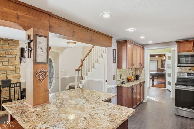 15412 Southeastern Parkway, Fishers, IN 46037