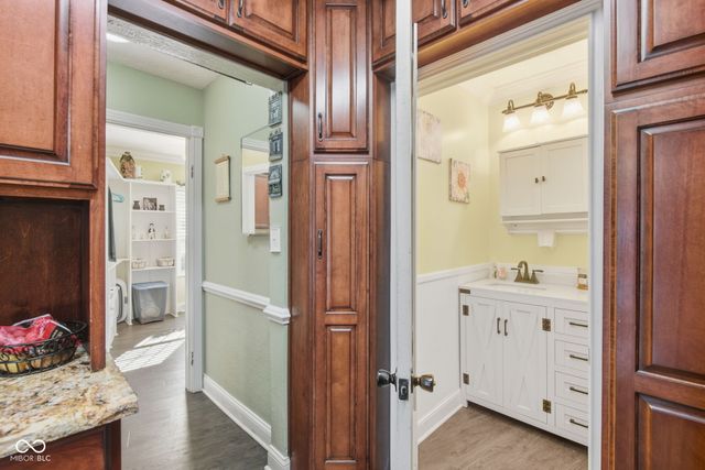 15412 Southeastern Parkway, Fishers, IN 46037