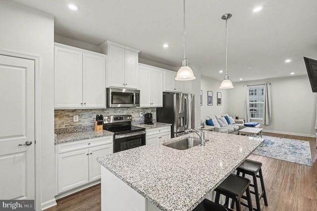 36060 COYOTE TRL, Locust Grove, VA 22508