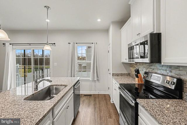 36060 COYOTE TRL, Locust Grove, VA 22508