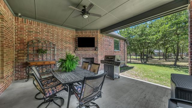 330 Timbers Circle, Poolville, TX 76487