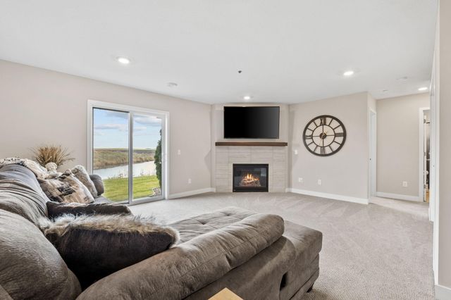 18126 Garland Path, Lakeville, MN 55044