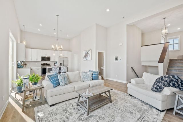 18126 Garland Path, Lakeville, MN 55044