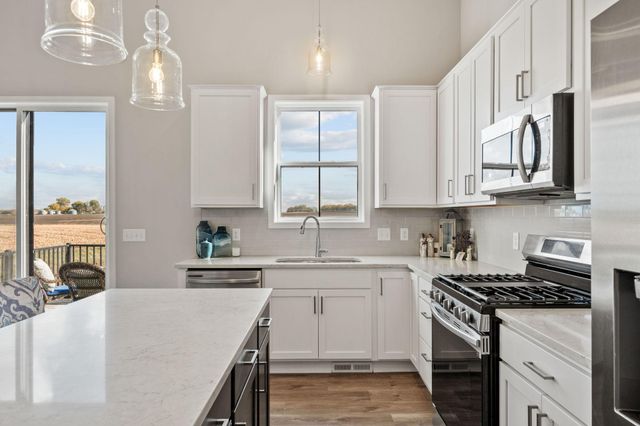 18126 Garland Path, Lakeville, MN 55044