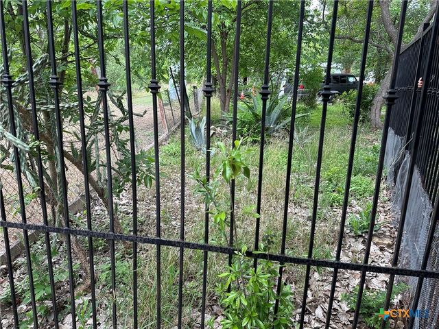 2810 Singlefoot Lane, Austin, TX 78744