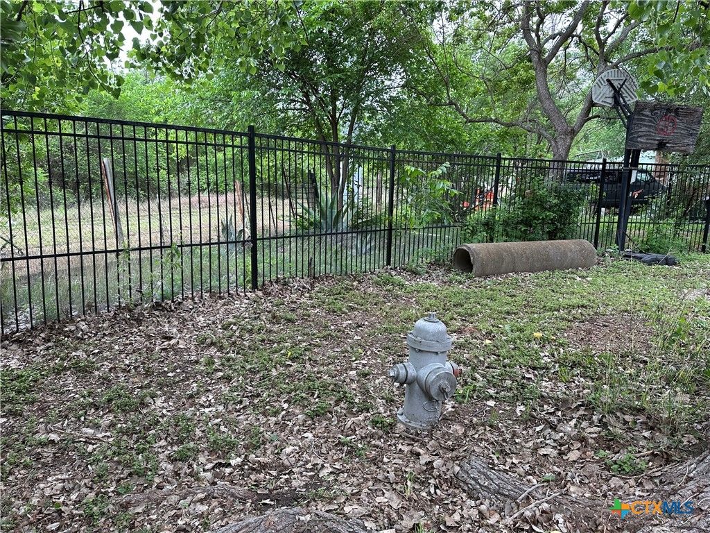 2810 Singlefoot Lane, Austin, TX 78744