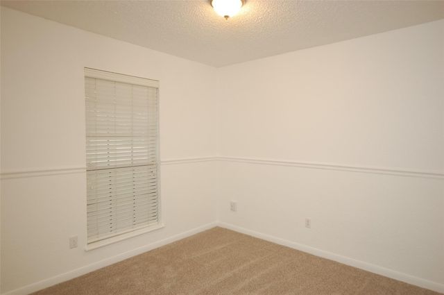 3065 County Road 855c, Alvin, TX 77511