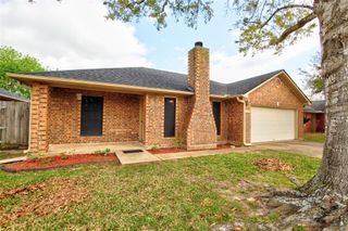 3065 County Road 855c, Alvin, TX 77511