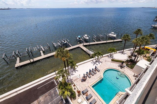 5700 MARINER STREET 702 & 703, Tampa, FL 33609