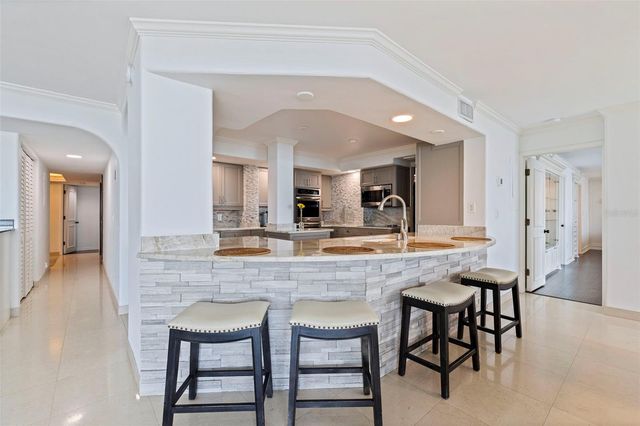 5700 MARINER STREET 702 & 703, Tampa, FL 33609