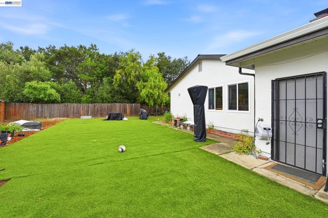 38467 Timpanogas Circle, Fremont, CA 94536