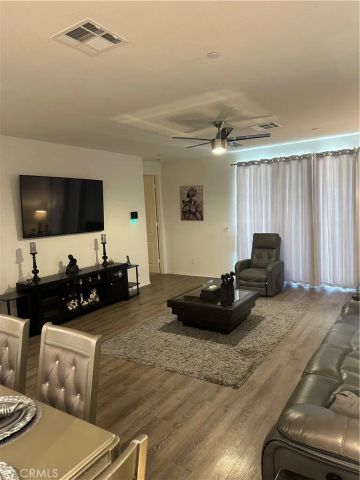 37718 Phelan, Palmdale, CA 93552