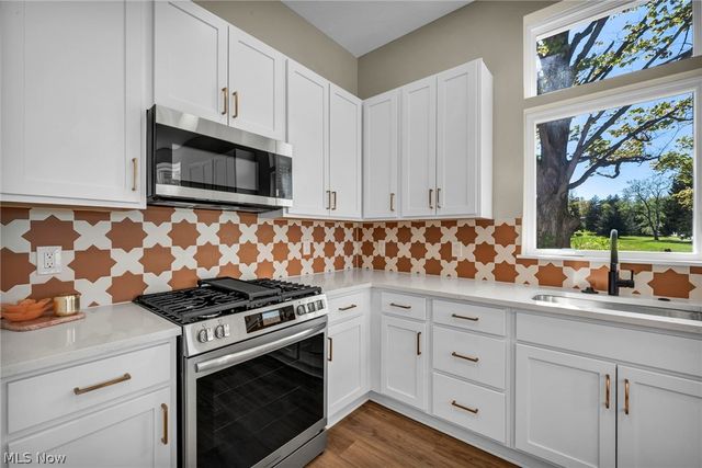 120 Cider Mill, Chardon, OH 44024
