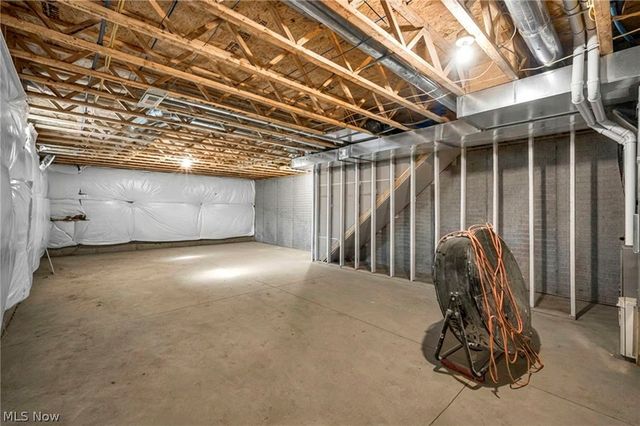 120 Cider Mill, Chardon, OH 44024