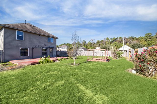 5710 Mid Way, Kingwood, TX 77339