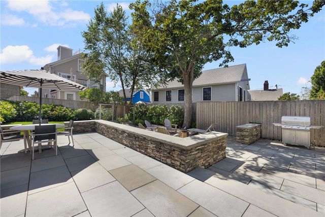 9 Anthony Street, Newport, RI 02840