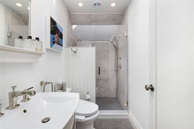 9 Anthony Street, Newport, RI 02840