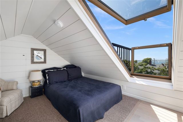 9 Anthony Street, Newport, RI 02840