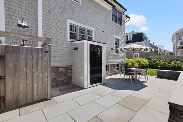 9 Anthony Street, Newport, RI 02840