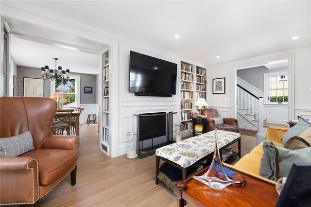 9 Anthony Street, Newport, RI 02840