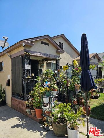1129 E 71st Street, Los Angeles, CA 90001