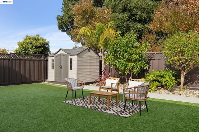 15040 Costela St, San Leandro, CA 94579
