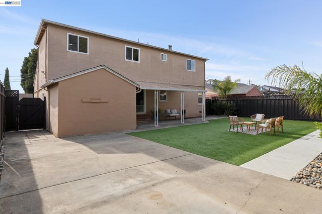 15040 Costela St, San Leandro, CA 94579