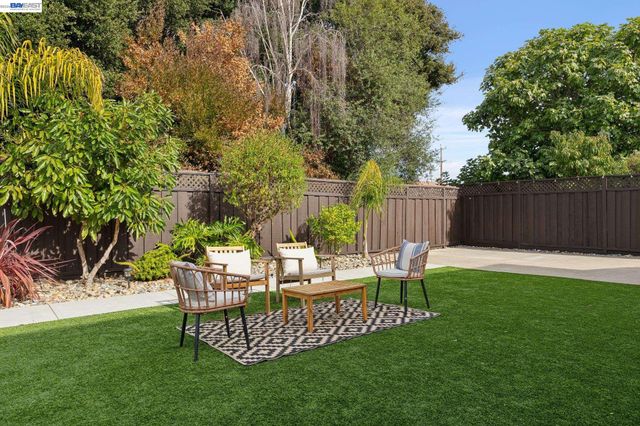 15040 Costela St, San Leandro, CA 94579