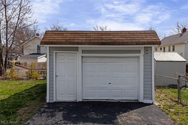 3451 W 137th Street, Cleveland, OH 44111