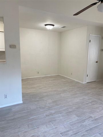 12412 Deer Falls DR A, Austin, TX 78729
