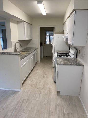 12412 Deer Falls DR A, Austin, TX 78729