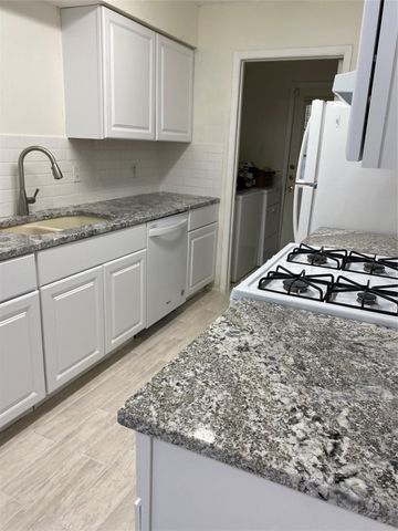 12412 Deer Falls DR A, Austin, TX 78729