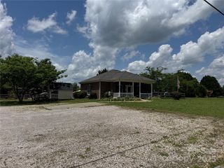 1853 Lincoln Road, York, SC 29745