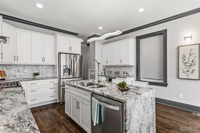 1916 S 12th Street, St Louis, MO 63104