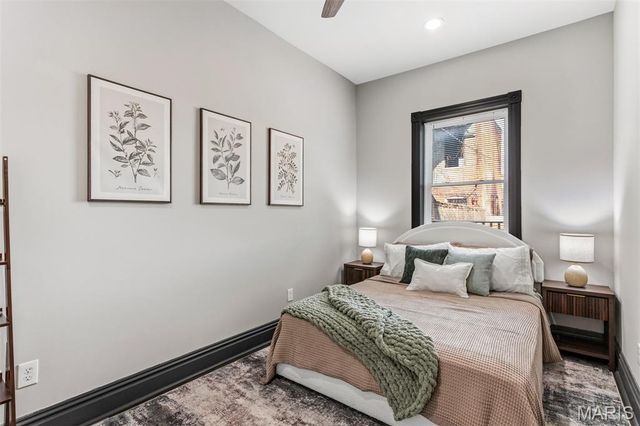 1916 S 12th Street, St Louis, MO 63104