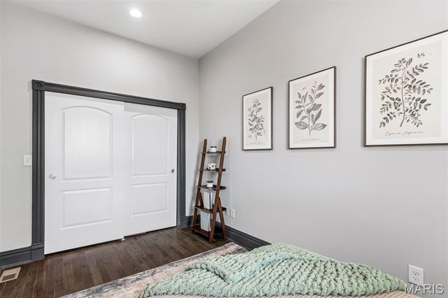 1916 S 12th Street, St Louis, MO 63104