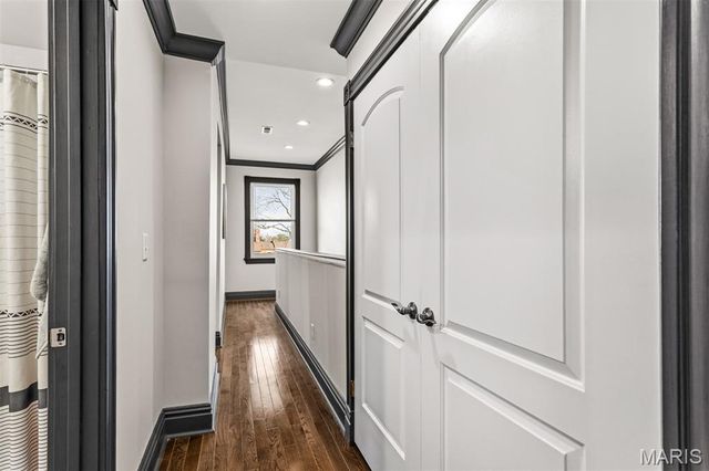 1916 S 12th Street, St Louis, MO 63104