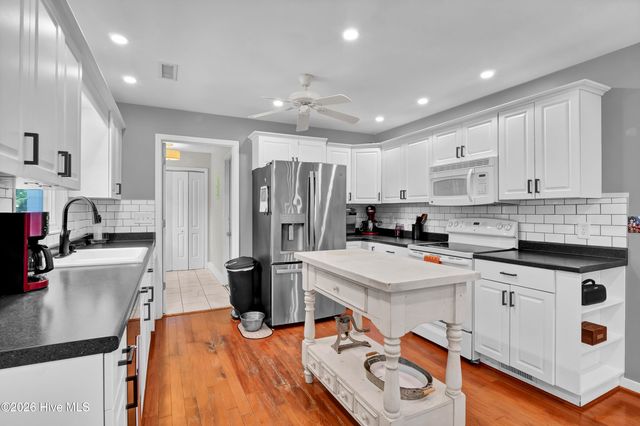 225 Mohican Trail, Wilmington, NC 28409